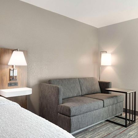 Hampton Inn Старквил Екстериор снимка
