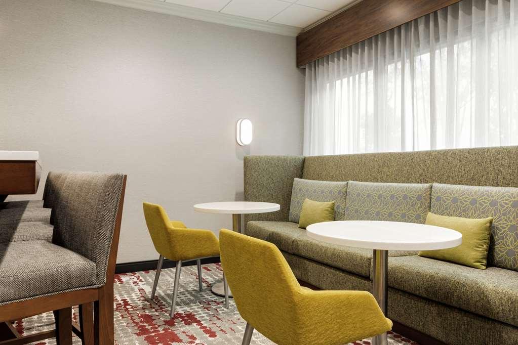 Hampton Inn Старквил Ресторант снимка